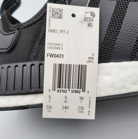 NEW Youth 5.5 | Women's 6.5/7 Adidas NMD R1 (GS) Black / White FW0431 - Picture 9 of 11